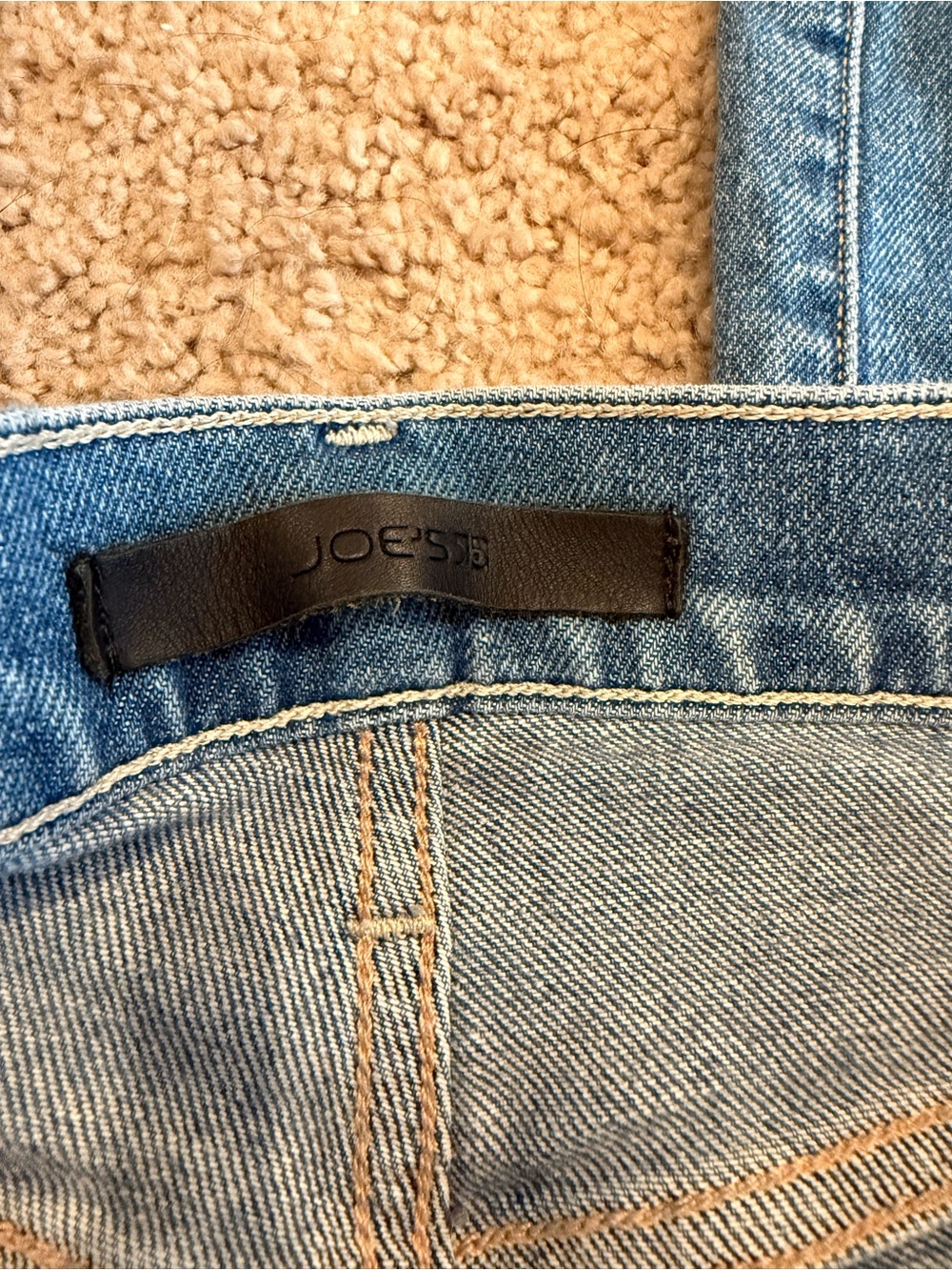 Joe’s jeans  Distressed  Jeans - Picture 6 of 9